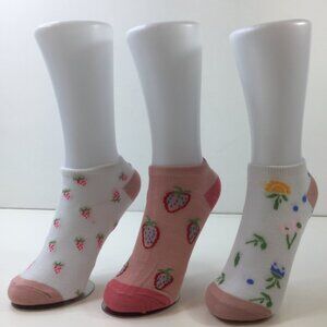 Womens Ankle Socks 3 Pack Cute Strawberry Floral Patterns Pink White Yellow